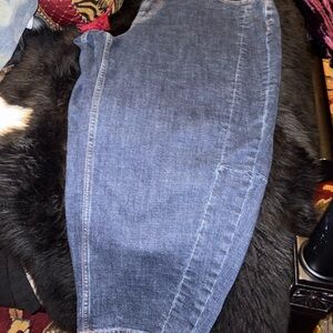Old Navy Women's Straight Leg Jeans in Blue